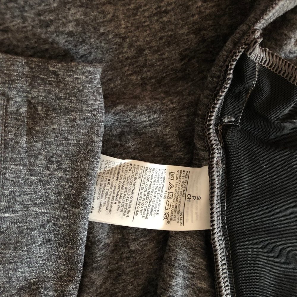Old Navy - Old Navy Active COZECORE Hooded Crop Workout - Size Small - Picture 5 of 9